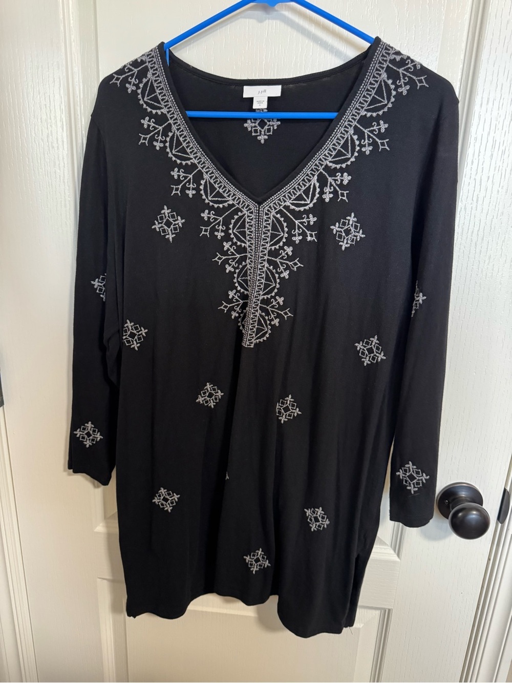 J. Jill Black Embroidered Boho V-Neck Tunic Top Large Cotton Tencel Blend